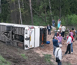 В аварии в Подмосковье ранены 25 человек В аварии в Подмосковье ранены 25 человек