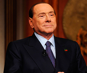 Берлускони солидарен с жителями Украины Берлускони солидарен с жителями Украины