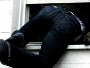 В Климово задержан наркоман, воровавший иконы