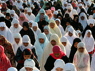 Аравийкам запретили работать ночью Аравийкам запретили работать ночью