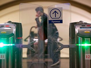 Метро Москвы будет бесплатно раздавать воду Метро Москвы будет бесплатно раздавать воду