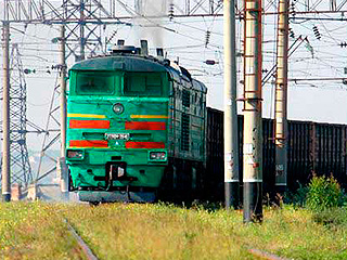 На Украине обстреляли пассажирский поезд На Украине обстреляли пассажирский поезд