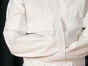 Зверски убившего свою знакомую ожидает психушка