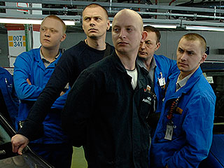 "АвтоВАЗ" уволит 8,5 тысячи сотрудников "АвтоВАЗ" уволит 8,5 тысячи сотрудников