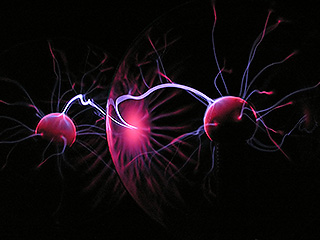 Ученые разгадали тайну шаровой молнии Ученые разгадали тайну шаровой молнии