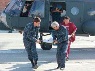 Машина со школьниками упала в пропасть Машина со школьниками упала в пропасть