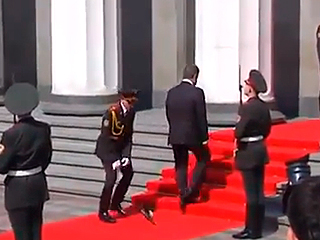 Инаугурация стала для Порошенко скандалом Инаугурация стала для Порошенко скандалом