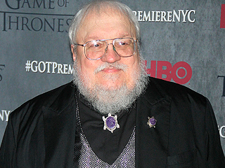 Джордж Мартин предлагает фанатам убить их Джордж Мартин предлагает фанатам убить их