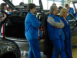 "АвтоВАЗ" уволит 13 тысяч рабочих "АвтоВАЗ" уволит 13 тысяч рабочих