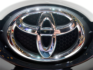 Toyota сделает "летающий" автомобиль Toyota сделает "летающий" автомобиль