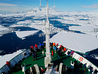 Россия и США вместе исследуют Антарктиду Россия и США вместе исследуют Антарктиду