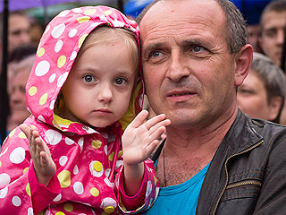 В Крыму вводят чрезвычайное положение В Крыму вводят чрезвычайное положение