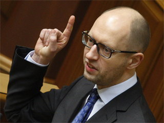 Яценюк приказал отказаться от газа России Яценюк приказал отказаться от газа России