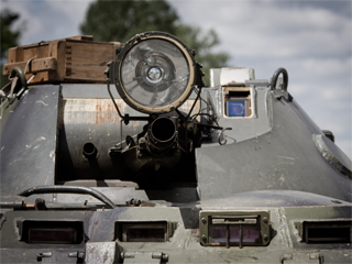 В Луганск направили бронетехнику В Луганск направили бронетехнику