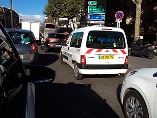 Забастовка рабочих парализовала Париж Забастовка рабочих парализовала Париж