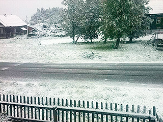 В середине июня в России выпал снег В середине июня в России выпал снег