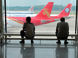 Россияне застряли в Китае после ЧП с Boeing Россияне застряли в Китае после ЧП с Boeing