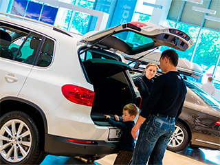 Автопром ЕС терпит убытки из-за России Автопром ЕС терпит убытки из-за России