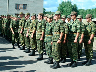 Военных из запаса вызвали на сборы Военных из запаса вызвали на сборы
