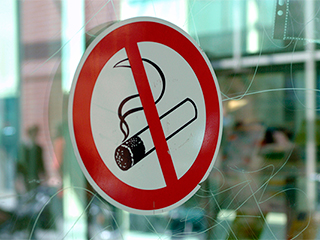 Курильщиков оштрафовали на 500 тысяч Курильщиков оштрафовали на 500 тысяч