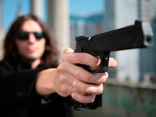 В Красноярске произошла перестрелка В Красноярске произошла перестрелка