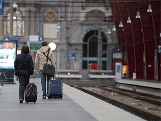 В Бельгии из-за забастовки встали поезда В Бельгии из-за забастовки встали поезда