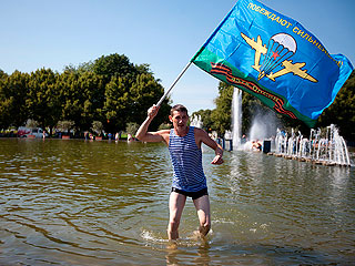 На день ВДВ десантникам отключат фонтаны На день ВДВ десантникам отключат фонтаны