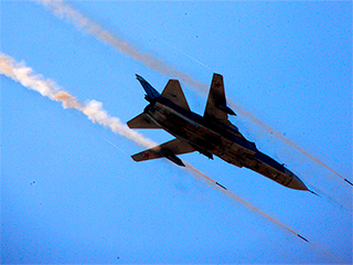 На Украине подбит бомбардировщик Су-24 На Украине подбит бомбардировщик Су-24