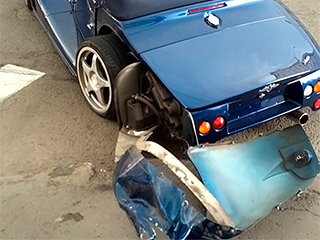 Гоша Куценко разбил эксклюзивный спорткар Гоша Куценко разбил эксклюзивный спорткар