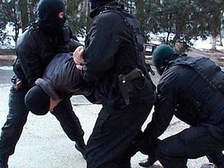 Убийцу школьницы ловят с помощью гипноза Убийцу школьницы ловят с помощью гипноза