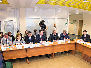 Югра разорилась на СМИ Югра разорилась на СМИ