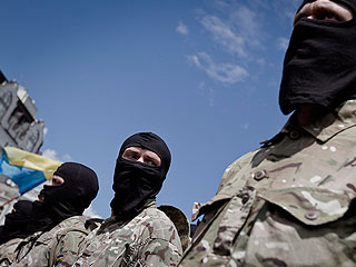 Восток Украины стирают с лица земли Восток Украины стирают с лица земли