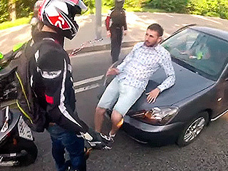 Конфликт на дороге закончился свадьбой Конфликт на дороге закончился свадьбой