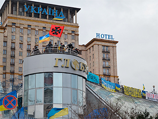 Активисты Майдана занимаются рэкетом Активисты Майдана занимаются рэкетом