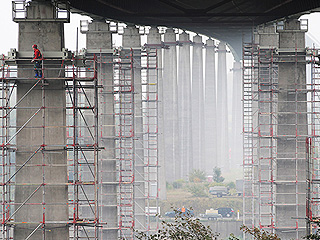 Мост в Крым обойдется в 200 млрд рублей Мост в Крым обойдется в 200 млрд рублей