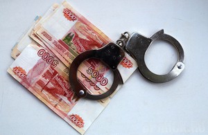 В Брянске задержан сбытчик пятитысячных фальшивок