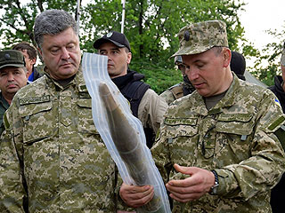 Порошенко променял науку на оружие Порошенко променял науку на оружие
