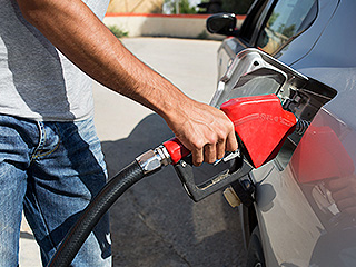 Россию ждет подорожание бензина Россию ждет подорожание бензина