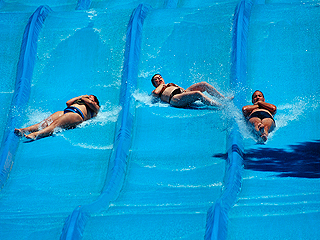 В аквапарке США люди отравились хлором В аквапарке США люди отравились хлором