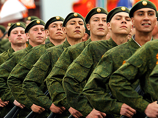 Россия вошла в тройку военных держав мира Россия вошла в тройку военных держав мира