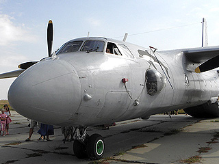 Экипаж сбитого Ан-26 взяли в плен Экипаж сбитого Ан-26 взяли в плен