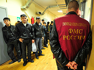 Мигрантов научат истории по картинкам Мигрантов научат истории по картинкам