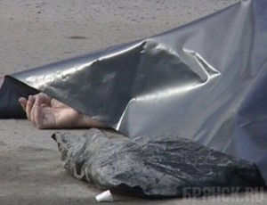 Возле одного из домов в Стародубе найден труп 39-летнего уголовника