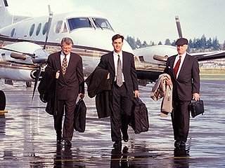 Чиновникам запретят рекламу в соцсетях Чиновникам запретят рекламу в соцсетях