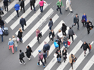 Камеры начнут штрафовать за "зебру" Камеры начнут штрафовать за "зебру"