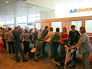 За крах "Невы" ответят другие турфирмы За крах "Невы" ответят другие турфирмы