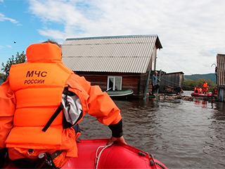 В Приморье из-за циклона объявлен режим ЧС В Приморье из-за циклона объявлен режим ЧС