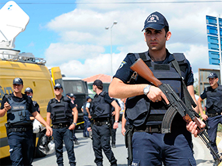 В Турции подрались русские и украинцы В Турции подрались русские и украинцы