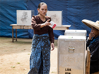 Индонезия выбрала президентом "Обаму" Индонезия выбрала президентом "Обаму"