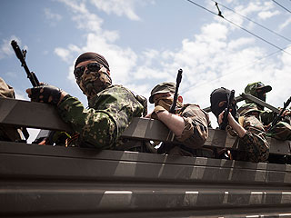 Северодонецк зачищают от ополченцев Северодонецк зачищают от ополченцев